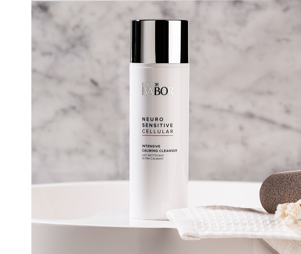 Calming Cleanser für sensitive Gesichtsreinigung bei Neurodermitis Calming Cleanser für sensitive Gesichtsreinigung bei Neurodermitis